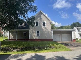 10 Bush St, Skowhegan, ME 04976