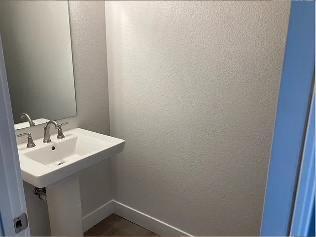 2402 49th Avenue Ct — Photo 5