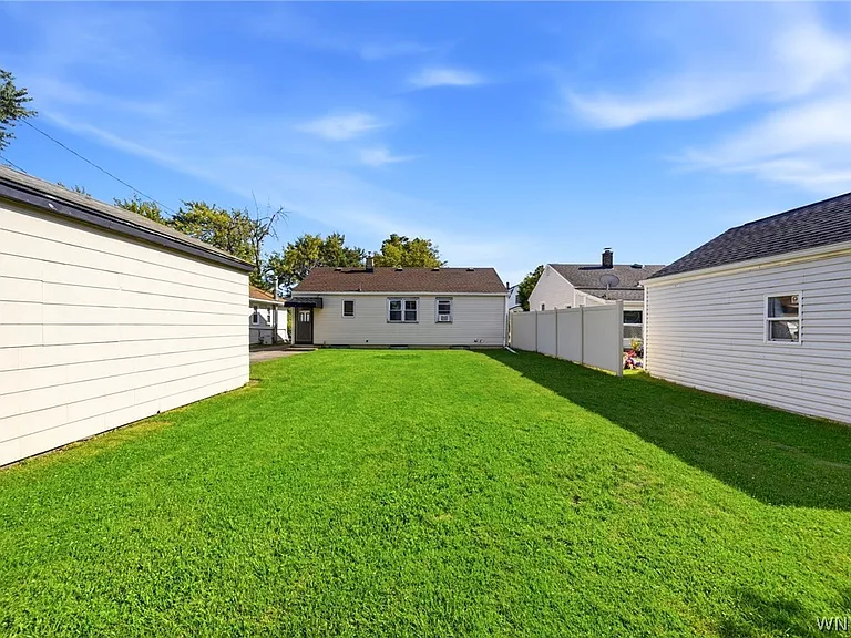 66 Cleveland Dr — Photo 38