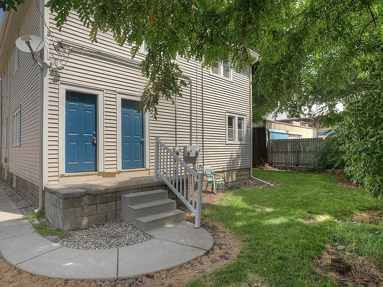 618 Veto St NW #2 — Photo 15