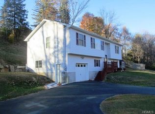 23 Railroad Ave, Unionville, NY 10988