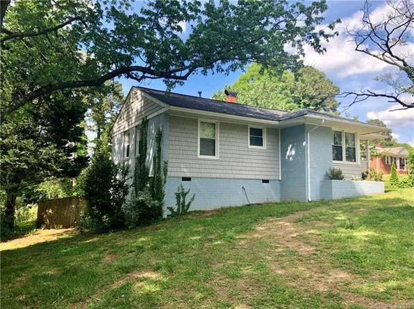 2501 Elkwood Cres, Charlotte, NC 28205