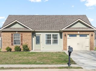 1493 Coronado Dr, Clarksville, TN 37042