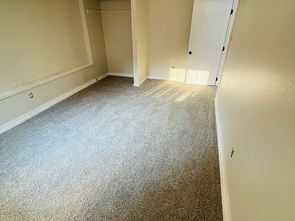 6308 Dewsbury Dr