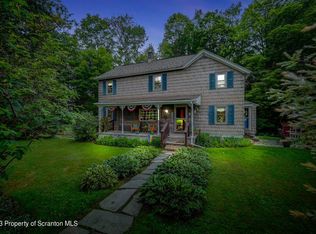 421 Shehawken Rd, Preston Park, PA 18455