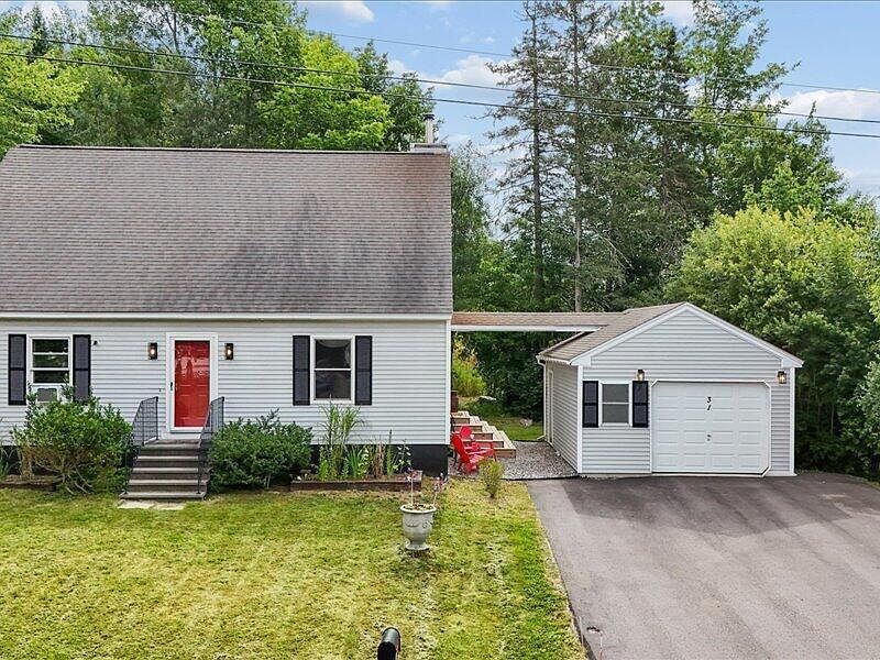 1st image of 31 Forest Hill
