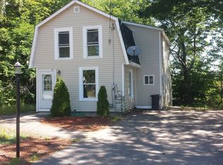 5 Leonard Ave, Hooksett, NH 03106