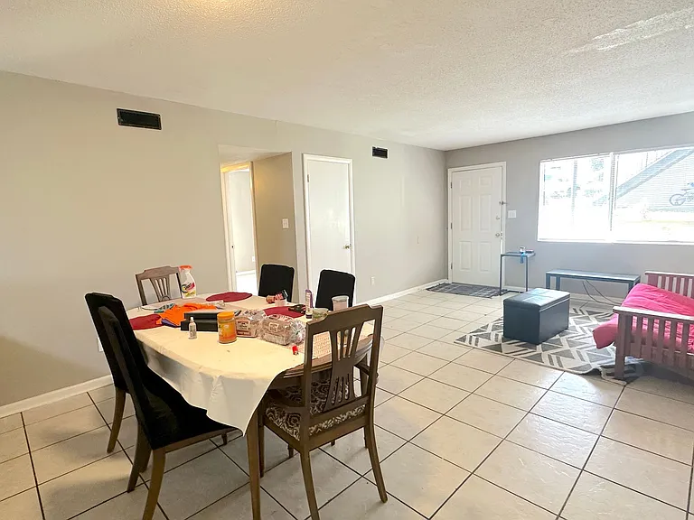 448 Belmont Rd #2 — Photo 4