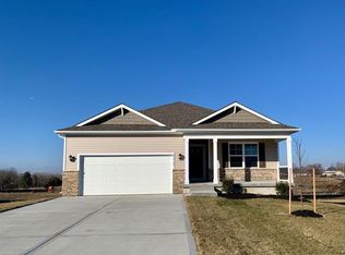 21745 S Madison St, Spring Hill, KS 66083