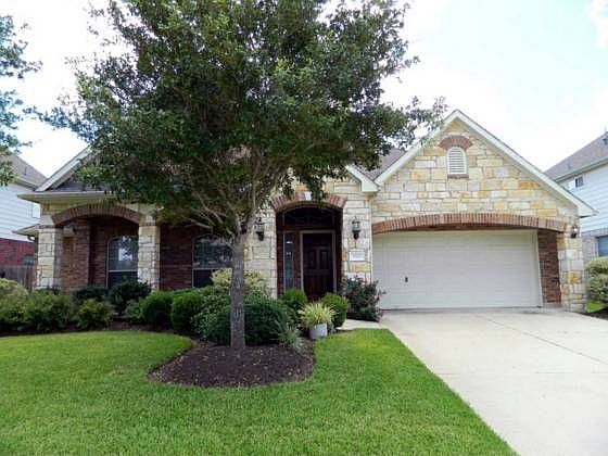 1st image of 3511 Shoreview Ln