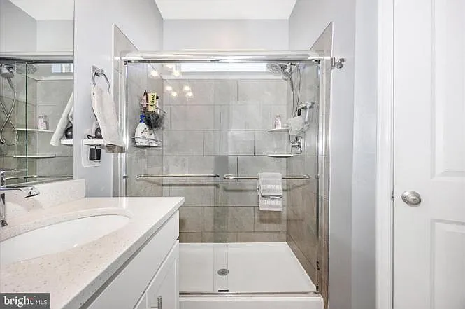 867 Amity St #1 — Photo 36