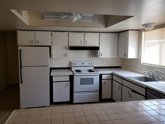 4th image of 2528 Talisman Dr