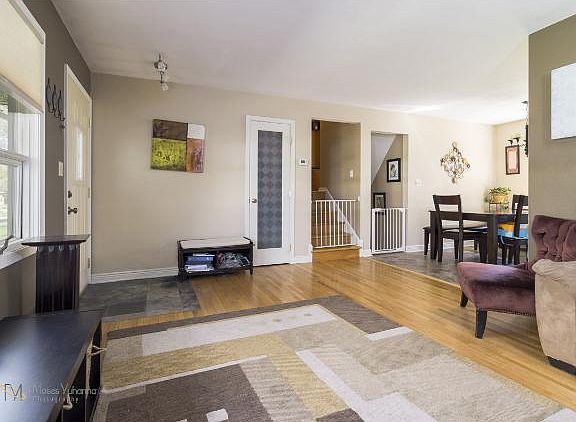 2nd image of 2724 Virginia Ave