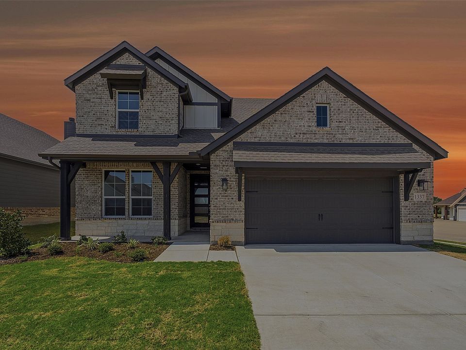 1st image of 1337 Frio Dr