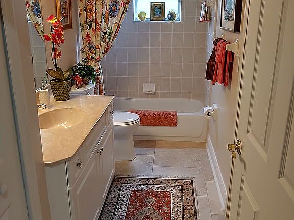 5th image of 1631 Areca Palm Dr