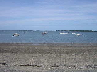 14 Mann St, Hingham, MA 02043