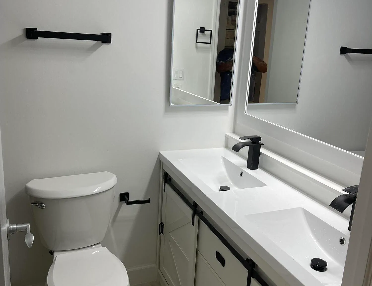 1 bed, 1.0 bath, 696 sqft, $2,500 — Photo 3