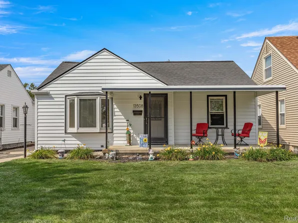 13508 Walnut St, Southgate, MI 48195