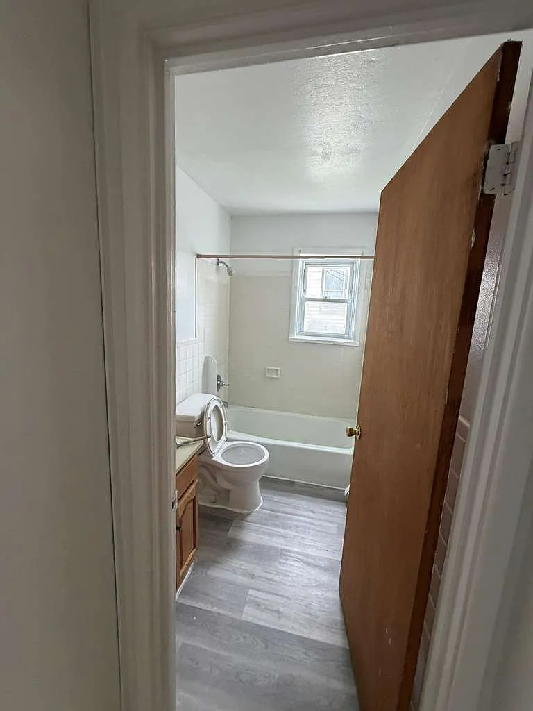 1 bed, $1,700 — Photo 1