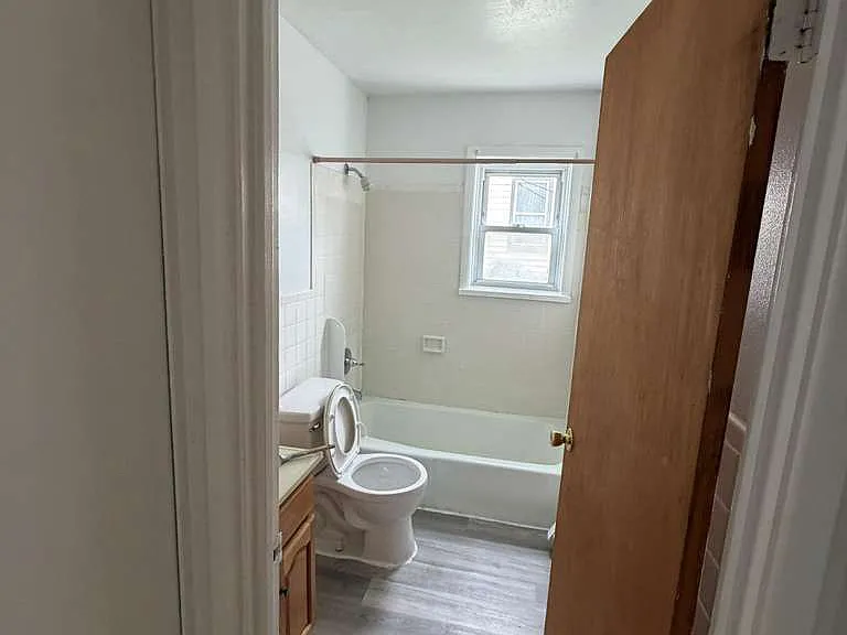 2240 E Main St #1D — Photo 1