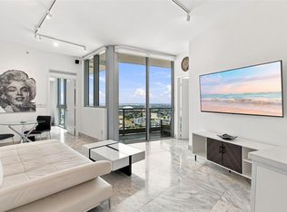 92 SW 3rd St APT 5106, Miami, FL 33130