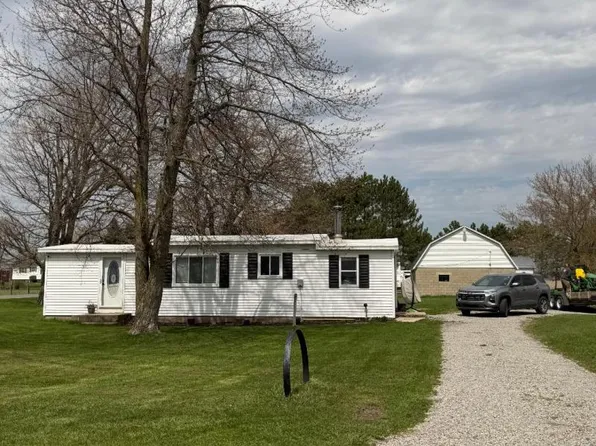 5746 Bay Park Rd, Unionville, MI 48767