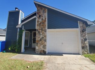 545 Auburndale Ln, Fayetteville, NC 28314