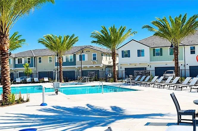 4016 E Peony Paseo #4
