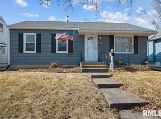 2210 44th St, Rock Island, IL