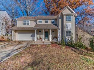 1165 Edenbridge Way, Knoxville, TN 37923