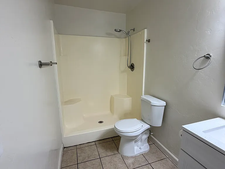 4155 E Market St — Photo 6