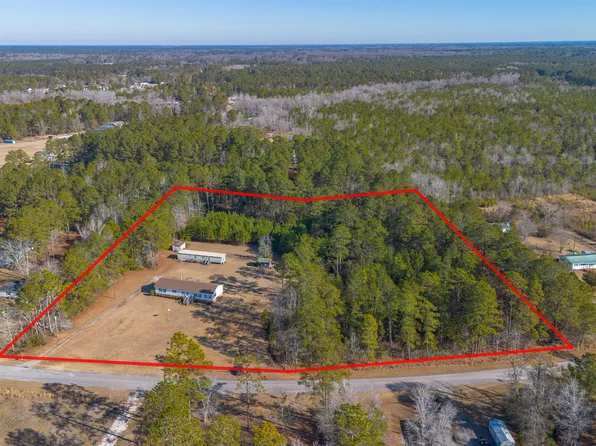 325 Nelson Road, Maple Hill, NC 28454