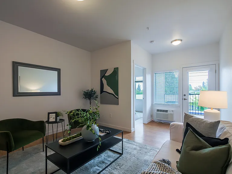 7550 N Lombard St — Photo 63