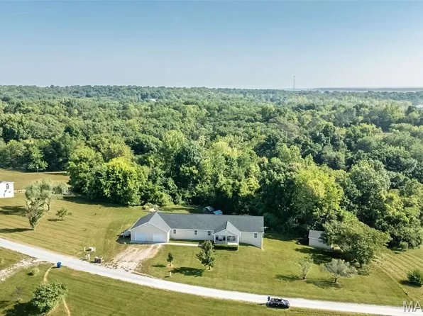 130 Alex Dr, Foley, MO 63347