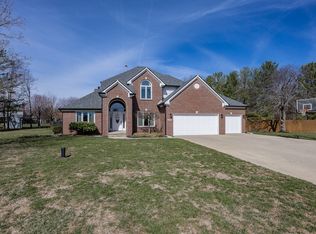 4644 S Grassy Ct, New Palestine, IN 46163