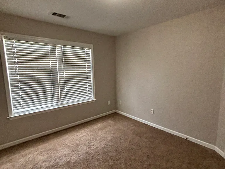 26 Mustang Dr — Photo 10