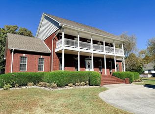 5929 Cobb Hollow Rd, Tullahoma, TN 37388