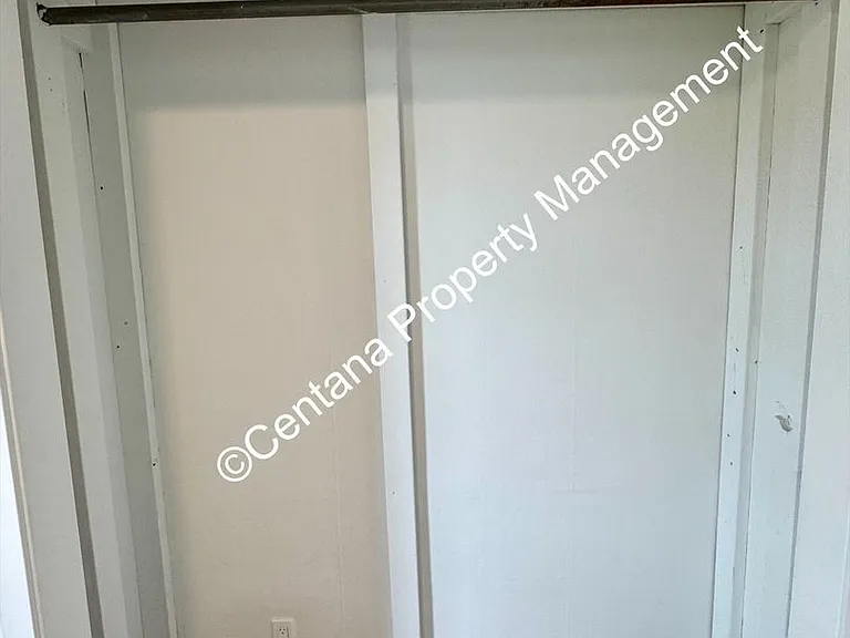 1130 Missouri Ave — Photo 10