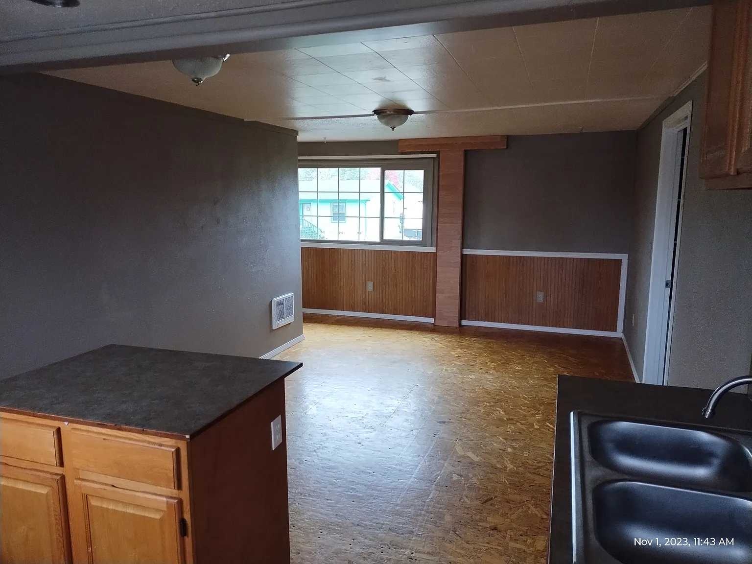 1 bed, 700 sqft, $1,050 — Photo 2