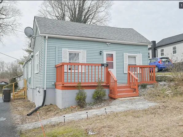 207 W 4th St, Millersburg, KY 40348