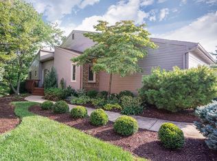 74 Carpenters Rdg, Blue Ash, OH 45241