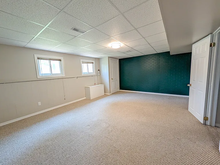 3 Tara Cres — Photo 20