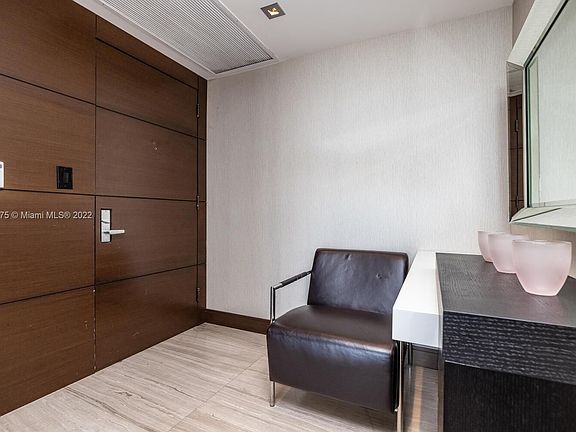 5th image of 465 Brickell Ave APT 3301