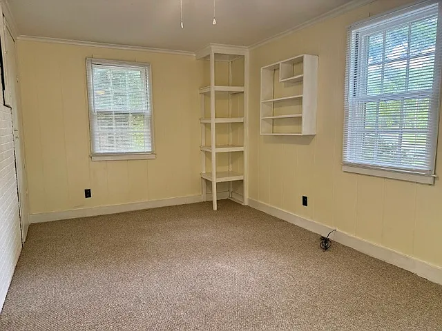 1034 Lockland Ave — Photo 7