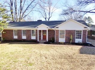225 Troy Cir, Dyersburg, TN 38024