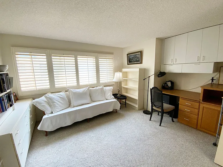 6 Antigua Court — Photo 16