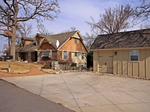 4243 E 72nd St S, Tulsa, OK 74136