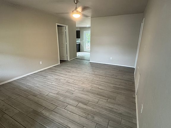 3rd image of 5004 Brookdale Dr