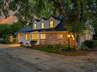 12116 N Wauwatosa Rd, Mequon, WI 53092