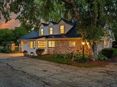 12116 N Wauwatosa ROAD, Mequon, WI, 53092